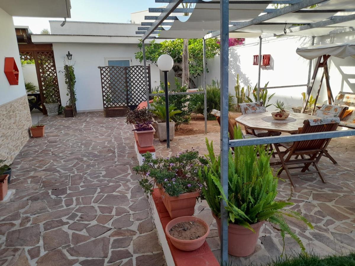 Bed&Breakfast L'Oasi นาร์โด ภายนอก รูปภาพ