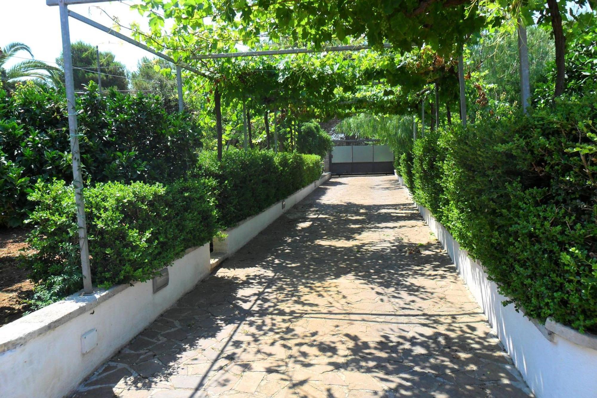 Bed&Breakfast L'Oasi นาร์โด ภายนอก รูปภาพ
